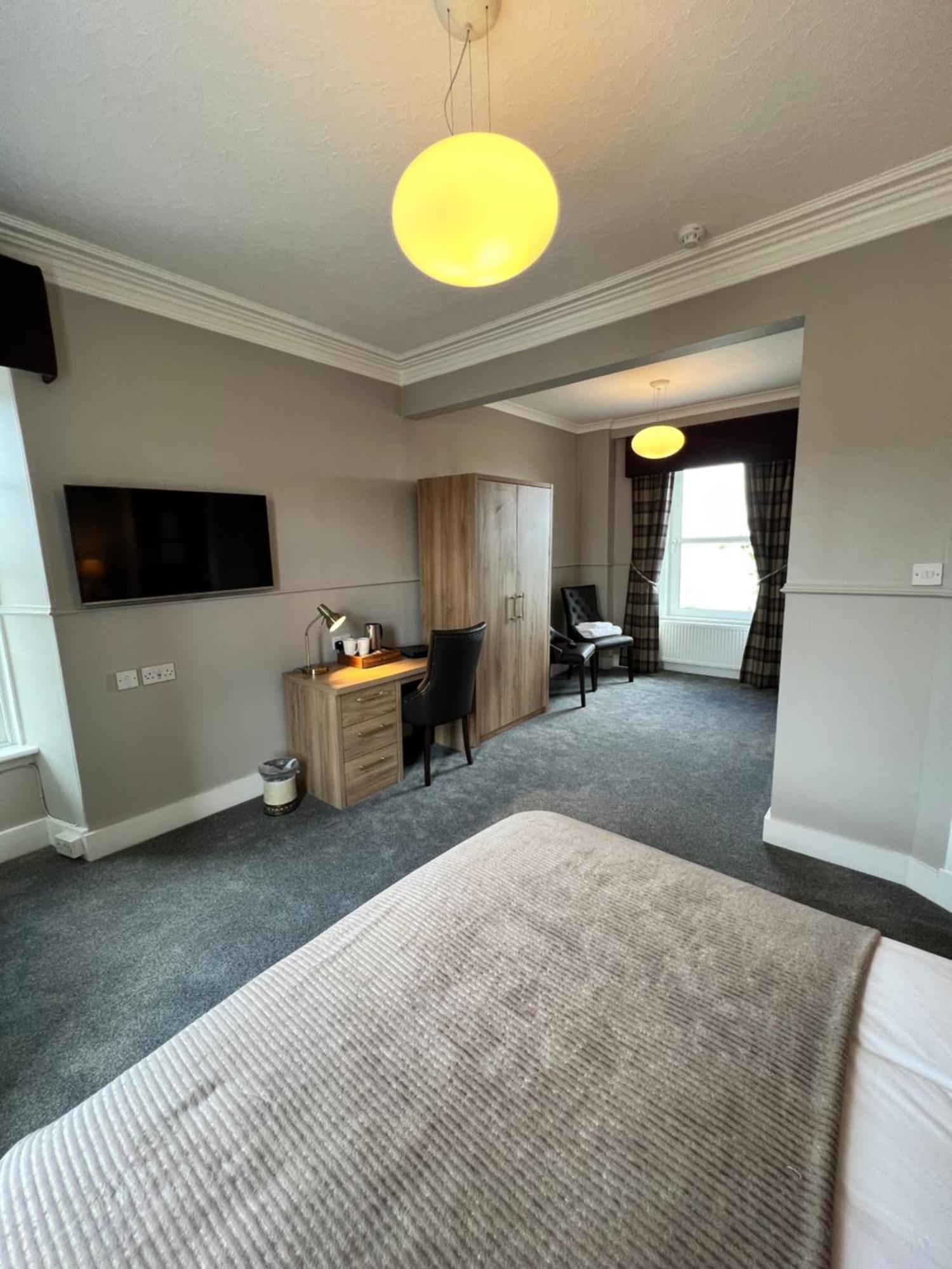Cove Bay Hotel Абърдийн Екстериор снимка